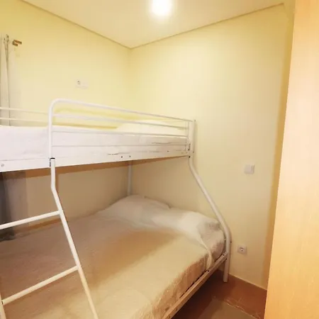 Casa Dos Meoes By Casas Geres